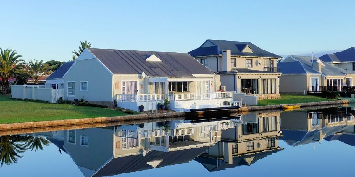 Pháp lý đất nền: 5 điều phải kiểm tra trước khi xuống tiền